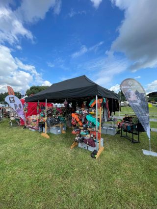 Střípky z dnešního slunečného dne na Národní výstavě psů v Mladé Boleslavi 🍀Děkujeme Vám za přízeň a těšíme se na Vas i v...